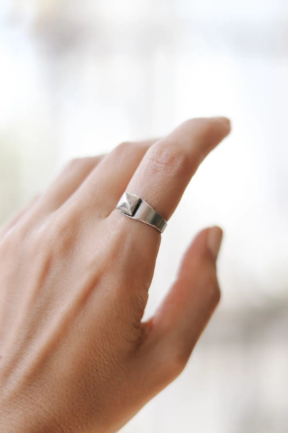 Silver diamond shape ring, pyramid ring, minimalist jewelry, adjustable stacking ring, birthday gift for her, girlfriend, statement ring